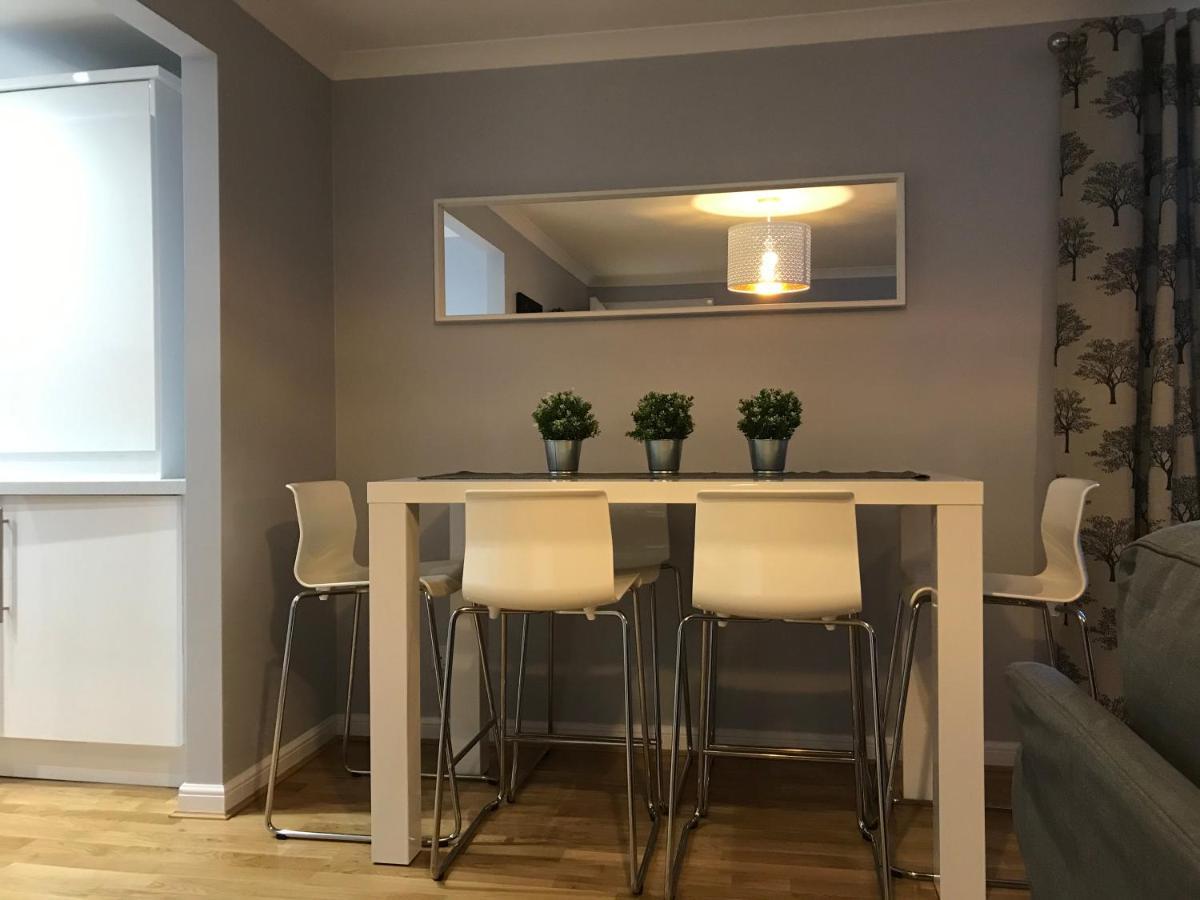 Flat One, 212 Eaglesham Road, East Kilbride, Γλασκώβη Εξωτερικό φωτογραφία