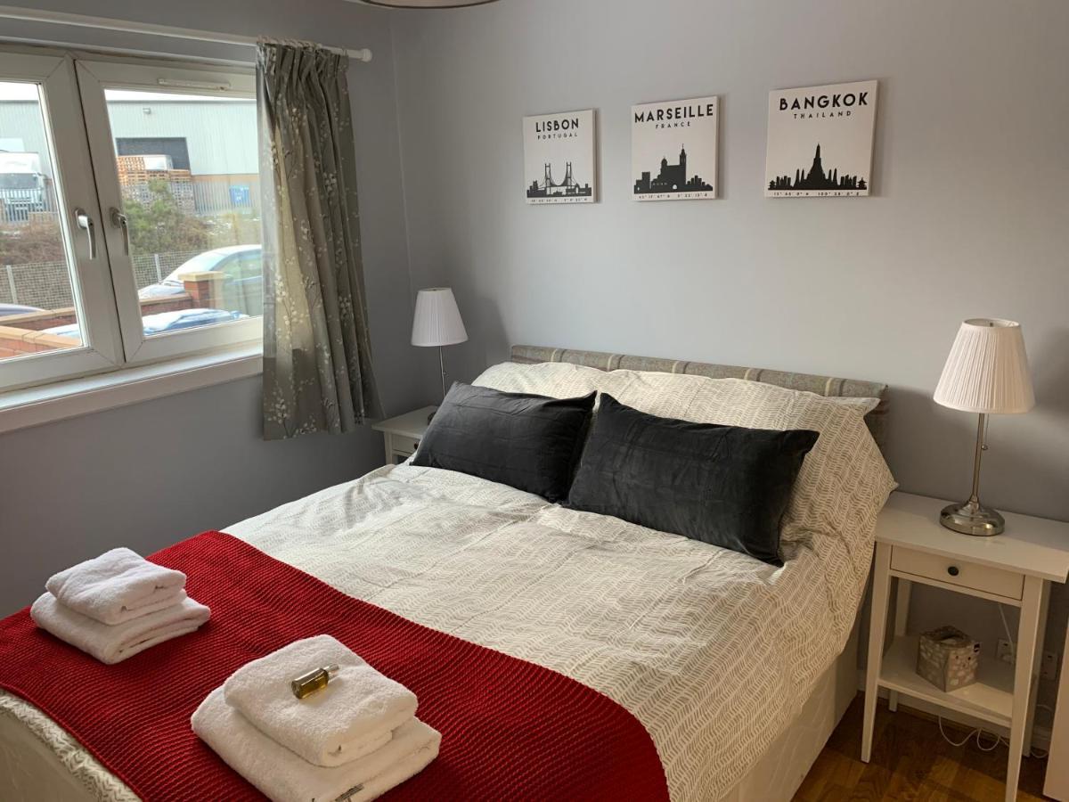 Flat One, 212 Eaglesham Road, East Kilbride, Γλασκώβη Εξωτερικό φωτογραφία